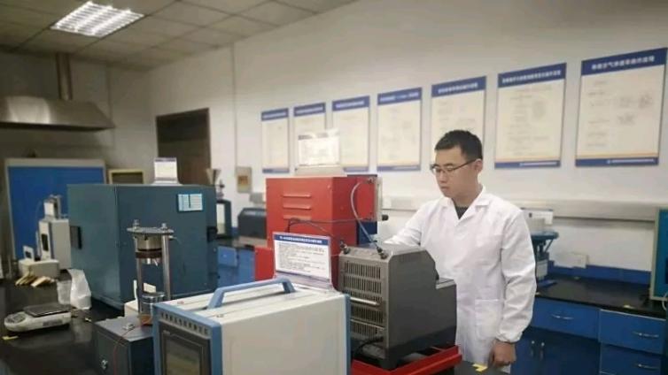 中铝郑州研究院研发成功铝用炭素阴极焙烧废焦油资源综合利用技术